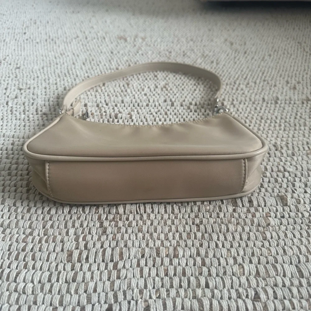 Shoulder Bag - Picture 3 of 4